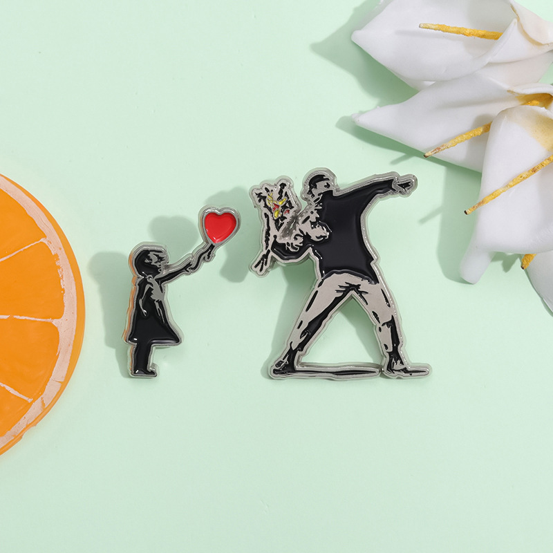 5 Styles Sculpture Enamel Pins - Sewing Label recension och pris