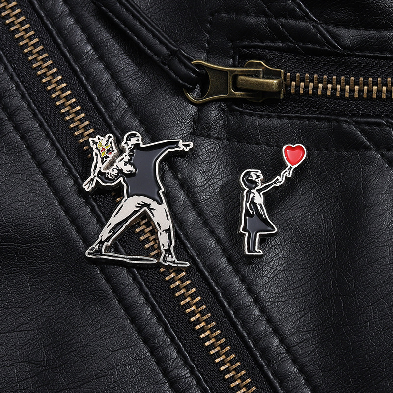 5 Styles Sculpture Enamel Pins - Sewing Label recension och pris
