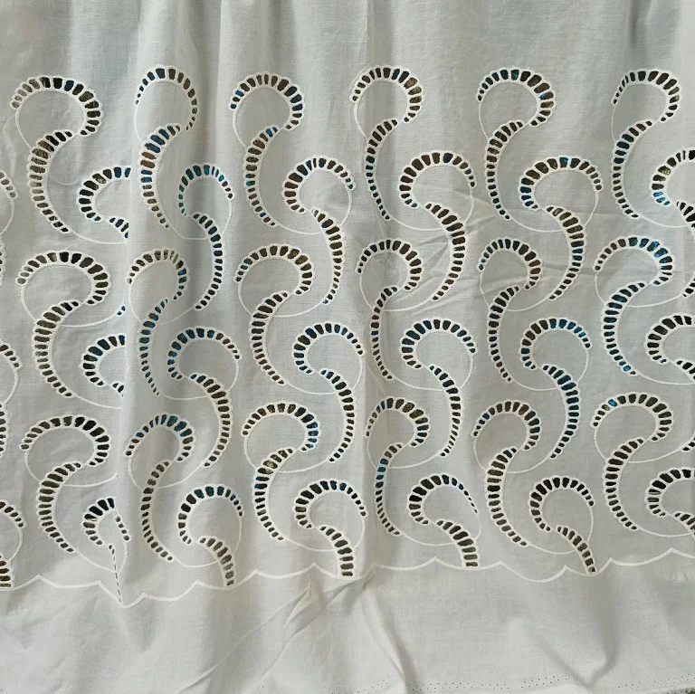 100% cotton embroidered hollow - Sewing Eyelet Fabric recension och pris