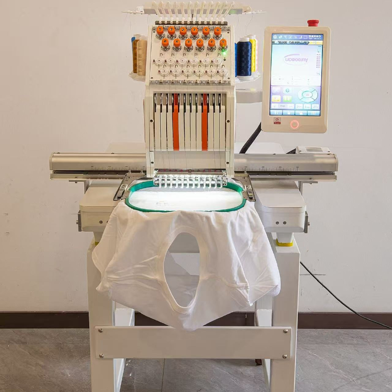 Hot Sale Computerized Embroide - Sewing Machine In Textile Industry recension och pris