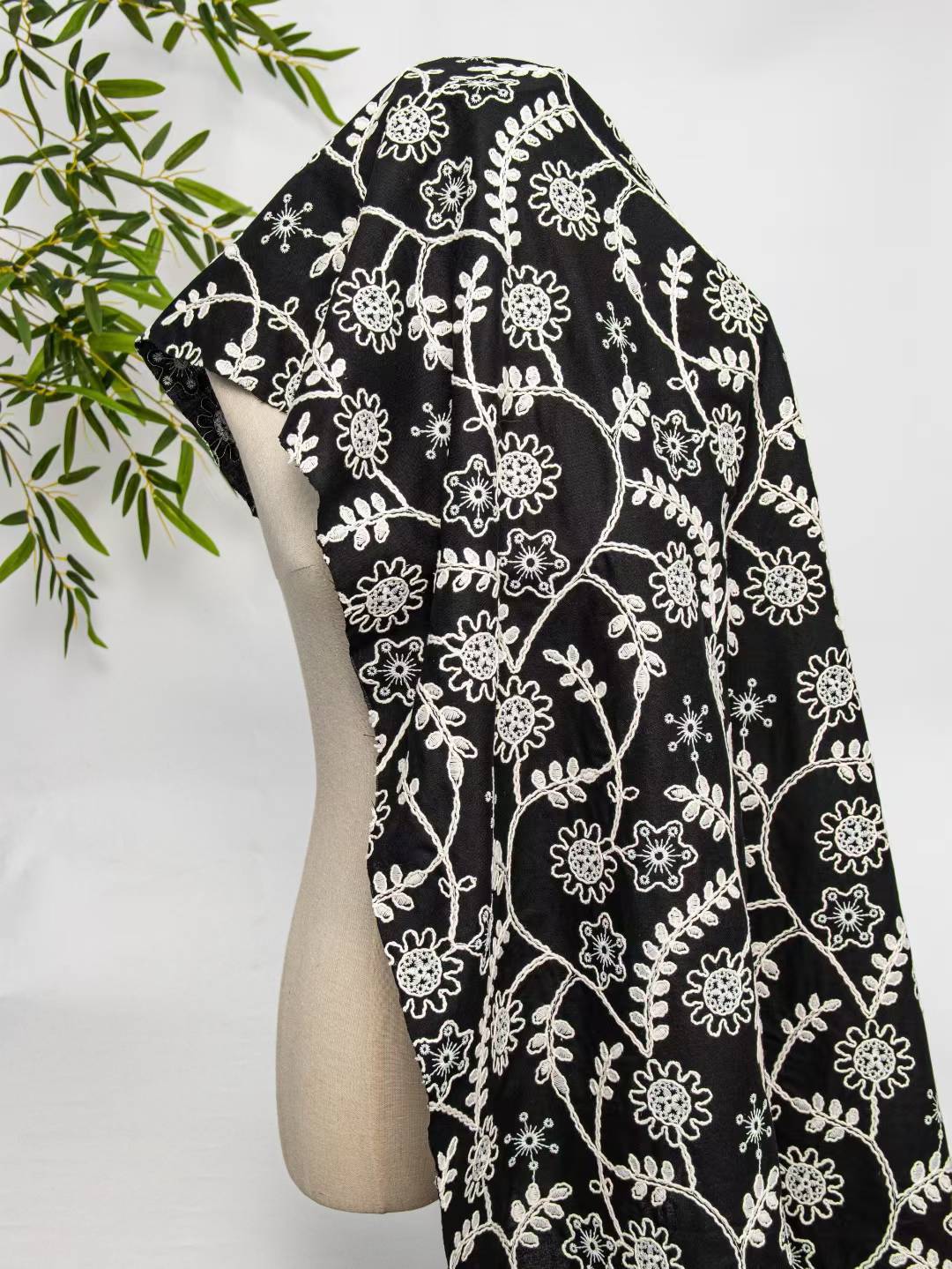 Vintage full-width embroidered - Vintage Sewing Textile recension och pris