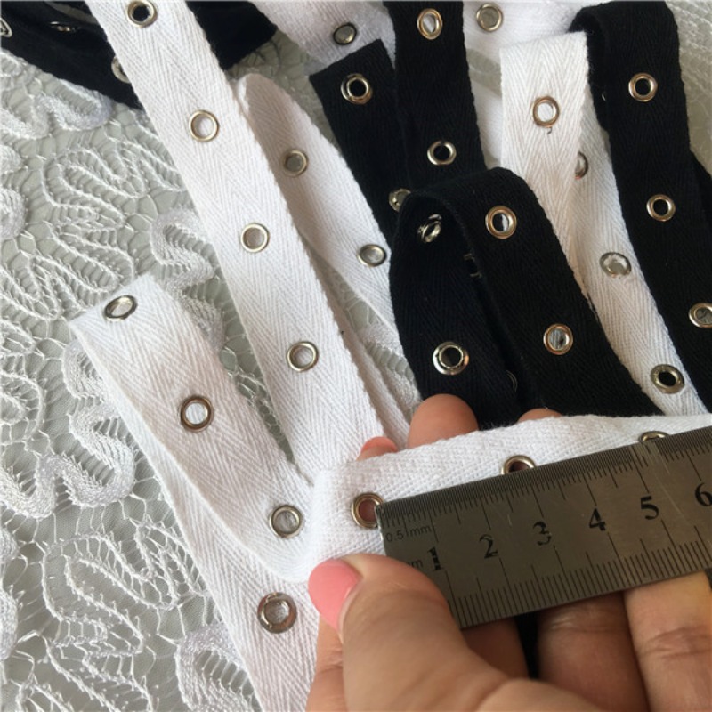 Black and White Cotton Webbing - Sewing Eyelet Fabric recension och pris